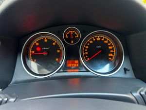 Opel Astra GTC 1.7 CDTi Sport  - Foto 22