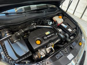 Opel Astra GTC 1.7 CDTi Sport  - Foto 28