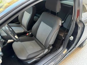 Opel Astra GTC 1.7 CDTi Sport  - Foto 15