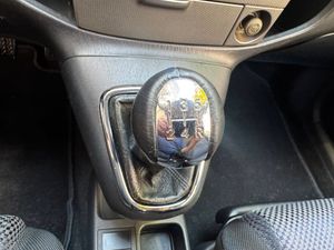 Toyota Corolla Verso  1.6 VVTi Linea Terra  - Foto 21