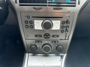 Opel Astra 1.6 Enjoy  - Foto 15