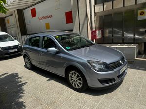 Opel Astra 1.6 Enjoy  - Foto 4