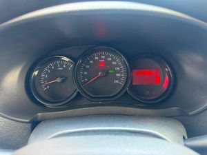 Dacia Dokker Essential 1.6 75kW 100CV GLP 18  - Foto 17