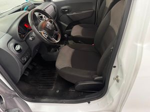Dacia Dokker Essential 1.6 75kW 100CV GLP 18  - Foto 10