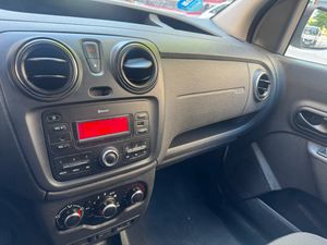 Dacia Dokker Essential 1.6 75kW 100CV GLP 18  - Foto 21
