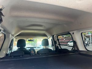Dacia Dokker Essential 1.6 75kW 100CV GLP 18  - Foto 14