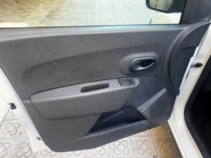 Dacia Dokker Essential 1.6 75kW 100CV GLP 18  - Foto 15