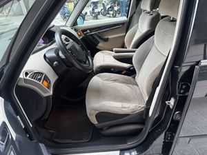 Citroën Grand C4 Picasso 1.6 HDi Exclusive  - Foto 21