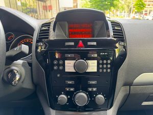 Opel Zafira 1.7 CDTi 111 Years  - Foto 17