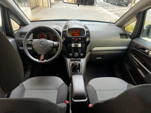 Opel Zafira 1.7 CDTi 111 Years  - Foto 14