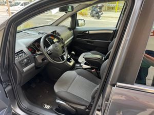 Opel Zafira 1.7 CDTi 111 Years  - Foto 21