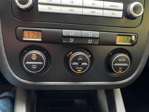 Volkswagen Golf 2.0 TDI 140cv GT Sport  - Foto 22