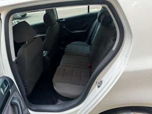 Volkswagen Golf 2.0 TDI 140cv GT Sport  - Foto 14