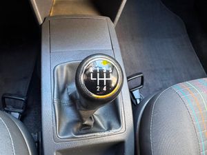 Volkswagen Polo 1.4 Advance 75CV  - Foto 17