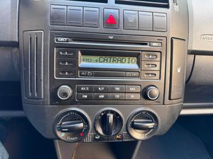 Volkswagen Polo 1.4 Advance 75CV  - Foto 18
