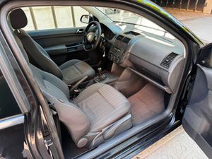 Volkswagen Polo 1.4 Advance 75CV  - Foto 22
