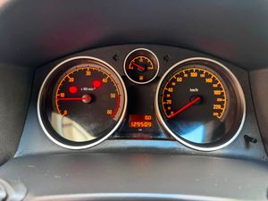 Opel Astra 1.7 CDTi Edition  - Foto 23