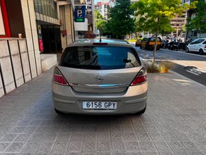 Opel Astra 1.7 CDTi Edition  - Foto 7