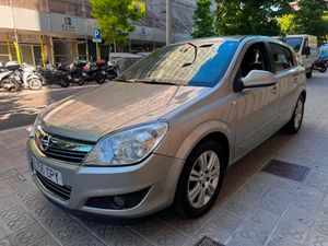 Opel Astra 1.7 CDTi Edition  - Foto 2