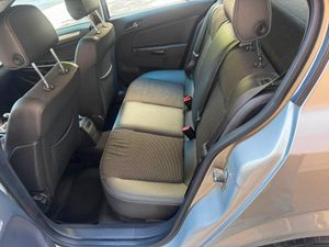 Opel Astra 1.7 CDTi Edition  - Foto 12
