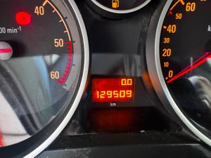 Opel Astra 1.7 CDTi Edition  - Foto 24