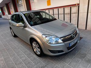 Opel Astra 1.7 CDTi Edition  - Foto 4