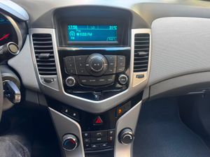 Chevrolet Cruze 2.0 VCDi 16V LS+ AA  - Foto 21