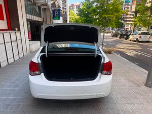 Chevrolet Cruze 2.0 VCDi 16V LS+ AA  - Foto 10