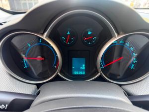 Chevrolet Cruze 2.0 VCDi 16V LS+ AA  - Foto 22