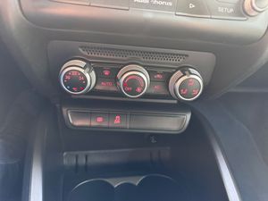 Audi A1 1.6 TDI 105cv Ambition  - Foto 17