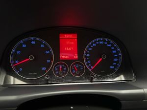 Volkswagen Touran 1.4 TSI 140 Highline  - Foto 26