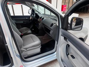 Volkswagen Caddy 1.9 TDI 104cv Life 7 plazas  - Foto 18