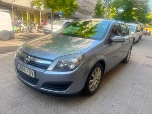 Opel Astra 1.6 Enjoy  - Foto 2