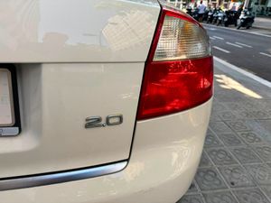 Audi A4 2 2.0  - Foto 9