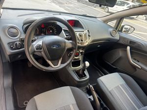 Ford Fiesta 1.4 TDCi Ambiente  - Foto 18