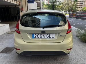 Ford Fiesta 1.4 TDCi Ambiente  - Foto 7