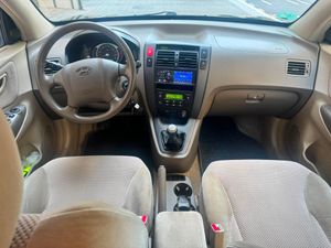 Hyundai Tucson 2.0 Comfort Full  - Foto 15