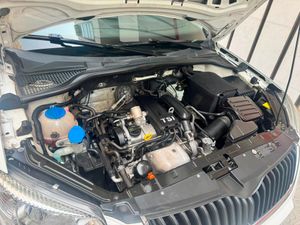 Skoda Yeti 1.2 TSI Ambition  - Foto 28