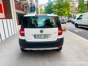 Skoda Yeti 1.2 TSI Ambition  - Foto 9