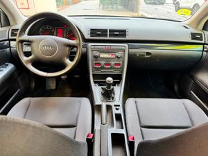 Audi A4 2 2.0  - Foto 20