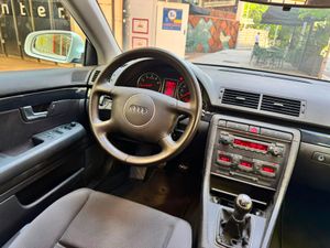 Audi A4 2 2.0  - Foto 23