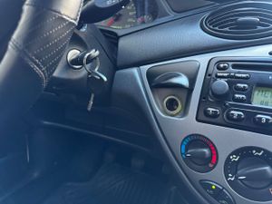 Ford Focus 1.6 TREND  - Foto 15