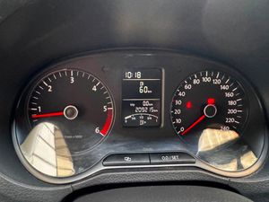 Volkswagen Polo 1.6 TDI 90cv Advance  - Foto 28