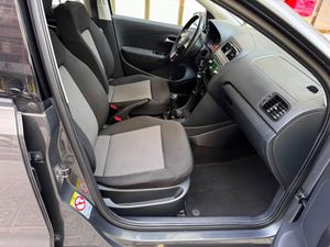 Volkswagen Polo 1.6 TDI 90cv Advance  - Foto 25