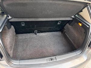 Volkswagen Polo 1.6 TDI 90cv Advance  - Foto 13
