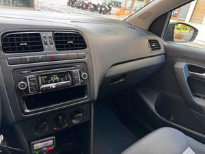 Volkswagen Polo 1.6 TDI 90cv Advance  - Foto 30