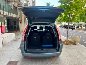 Citroën Grand C4 Picasso 1.6 HDi 110cv Seduction  - Foto 9