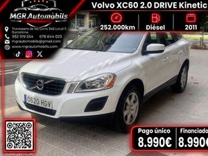 Volvo XC60 2.0 DRIVe Kinetic  - Foto 2