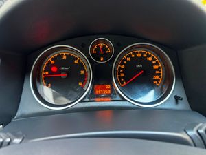 Opel Astra GTC 1.7 CDTi Sport  - Foto 22