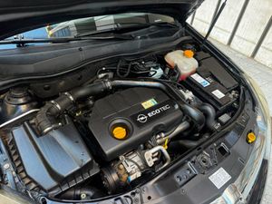 Opel Astra GTC 1.7 CDTi Sport  - Foto 28